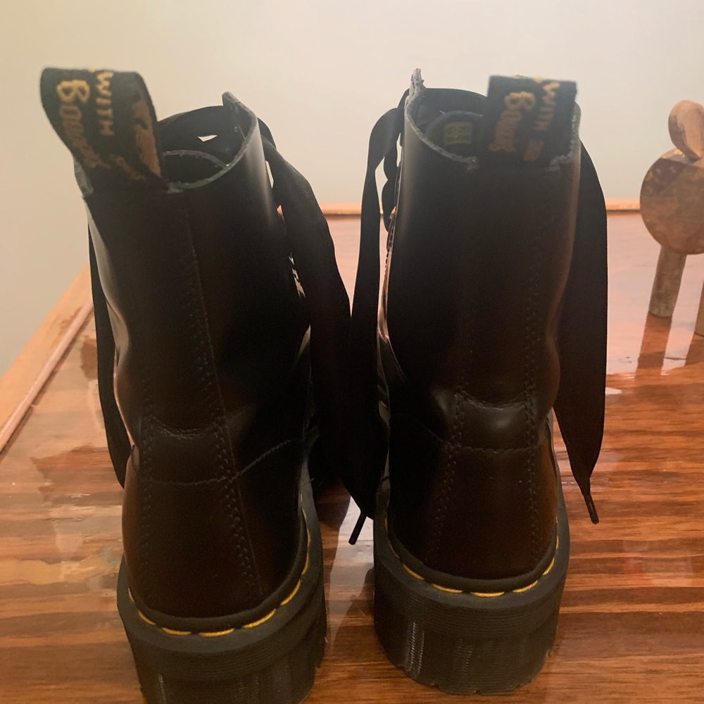 Platform Doc Martens